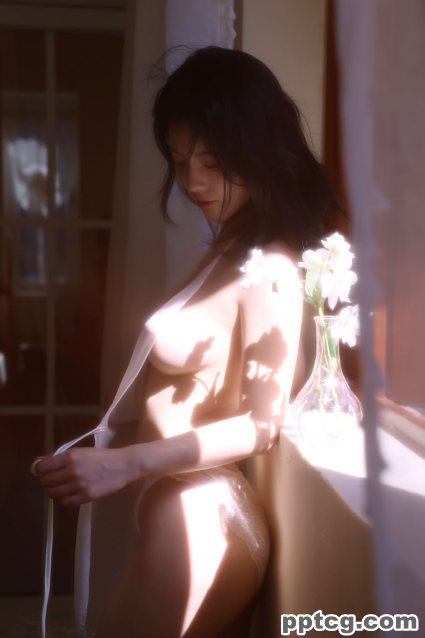 桃良阿宅   椿也