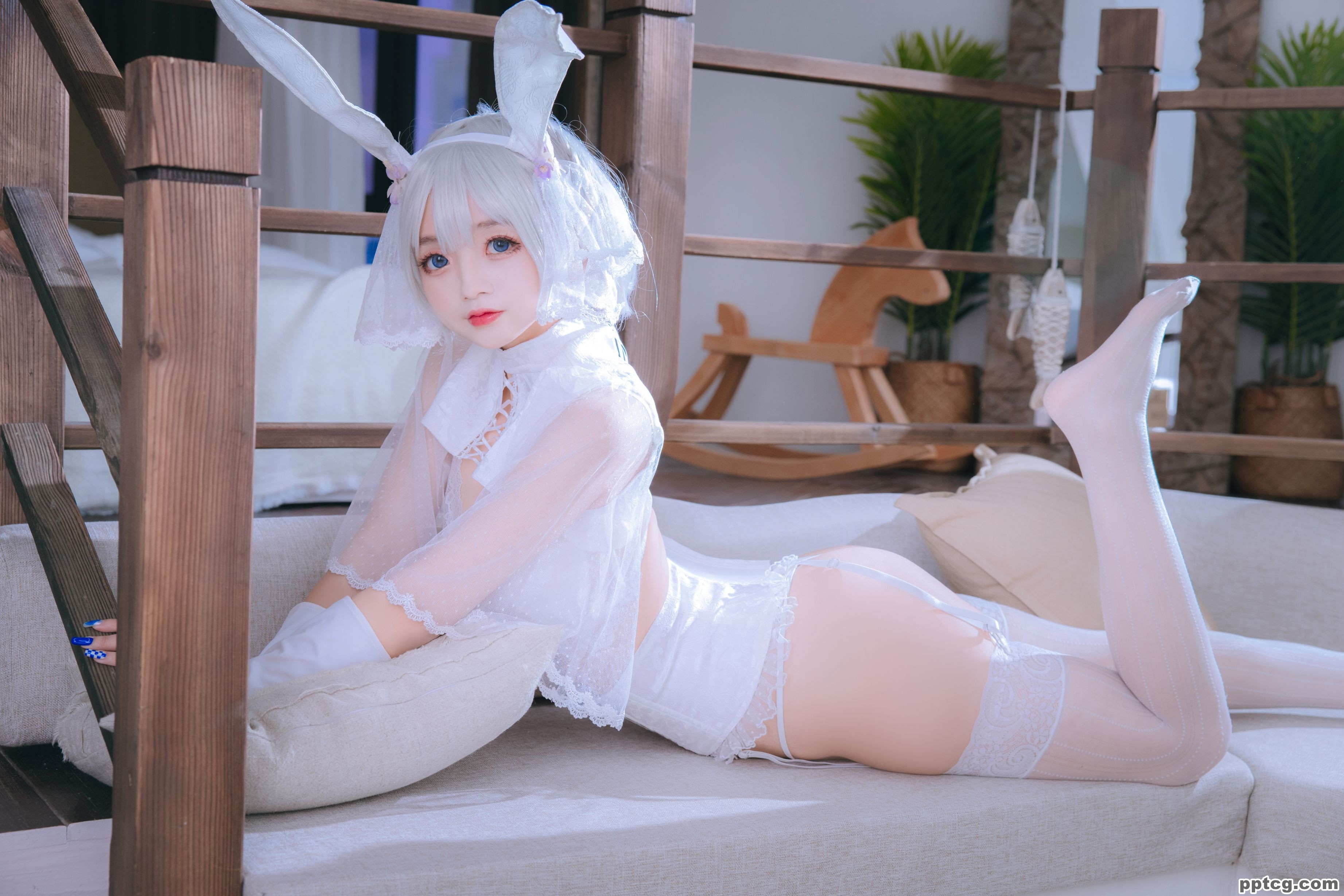 日奈娇  小白兔