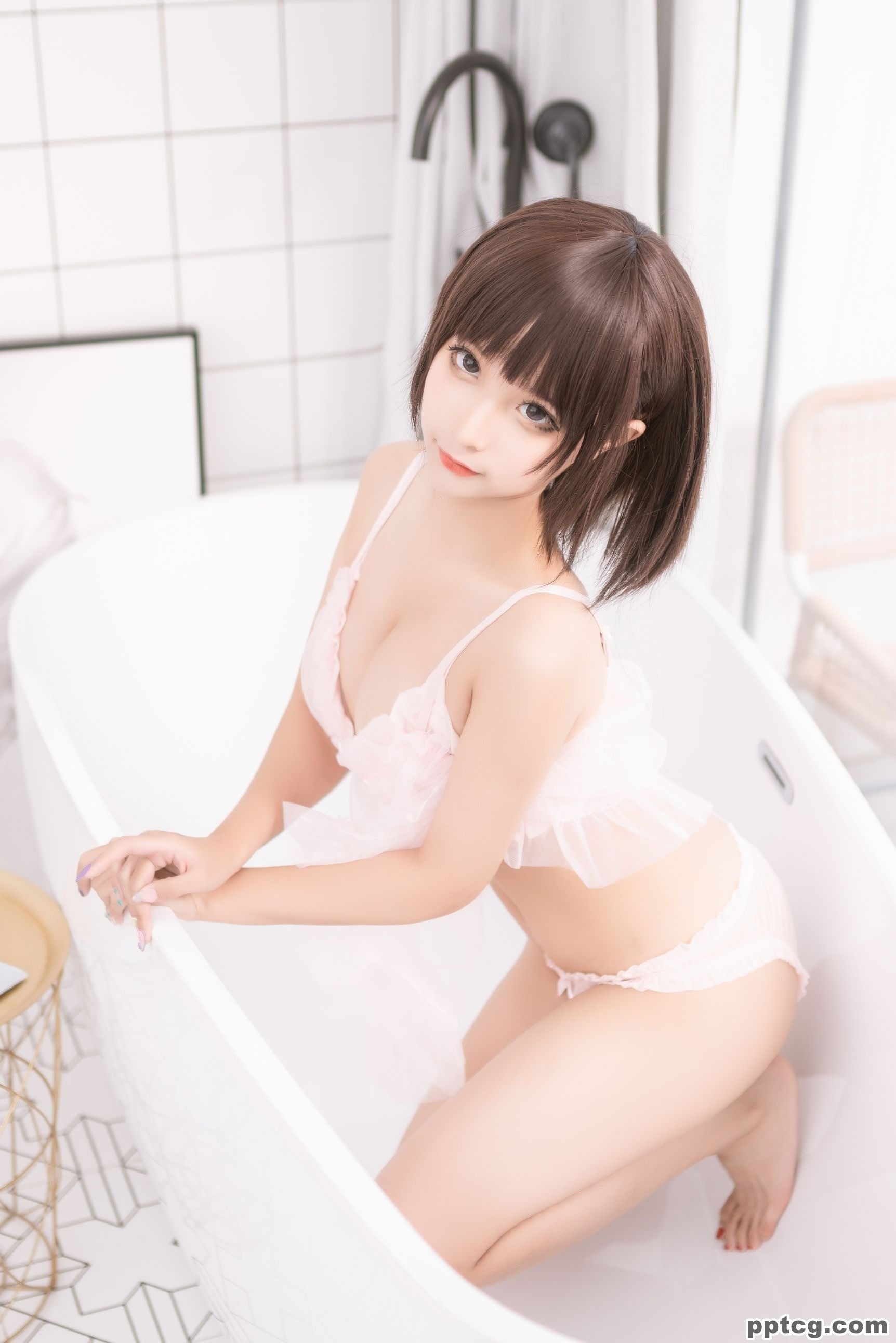 蠢沫沫真爱版 粉纱