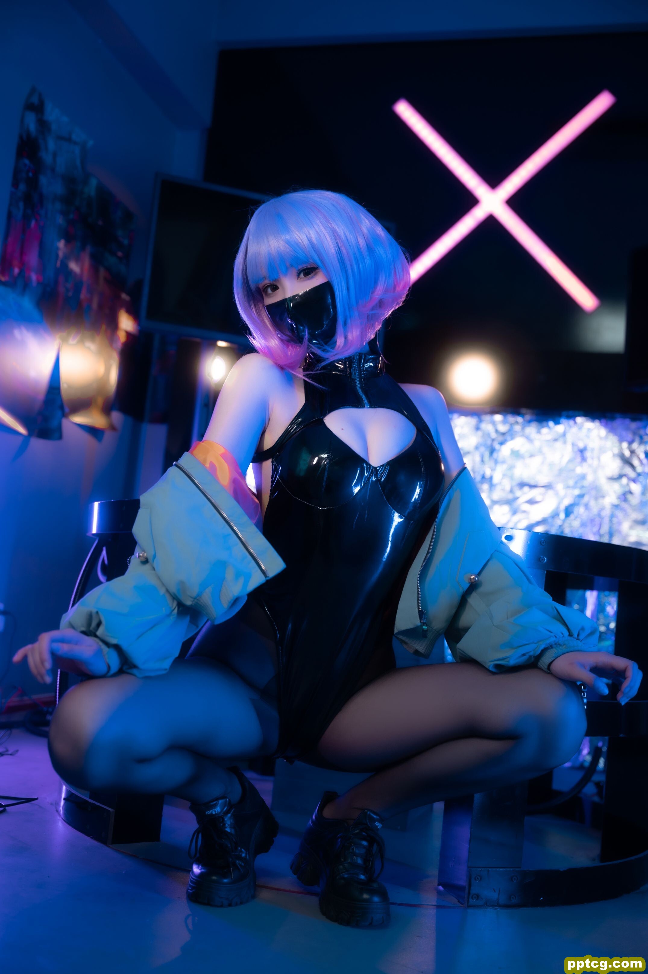 Quan冉有点饿 高叉兔女郎