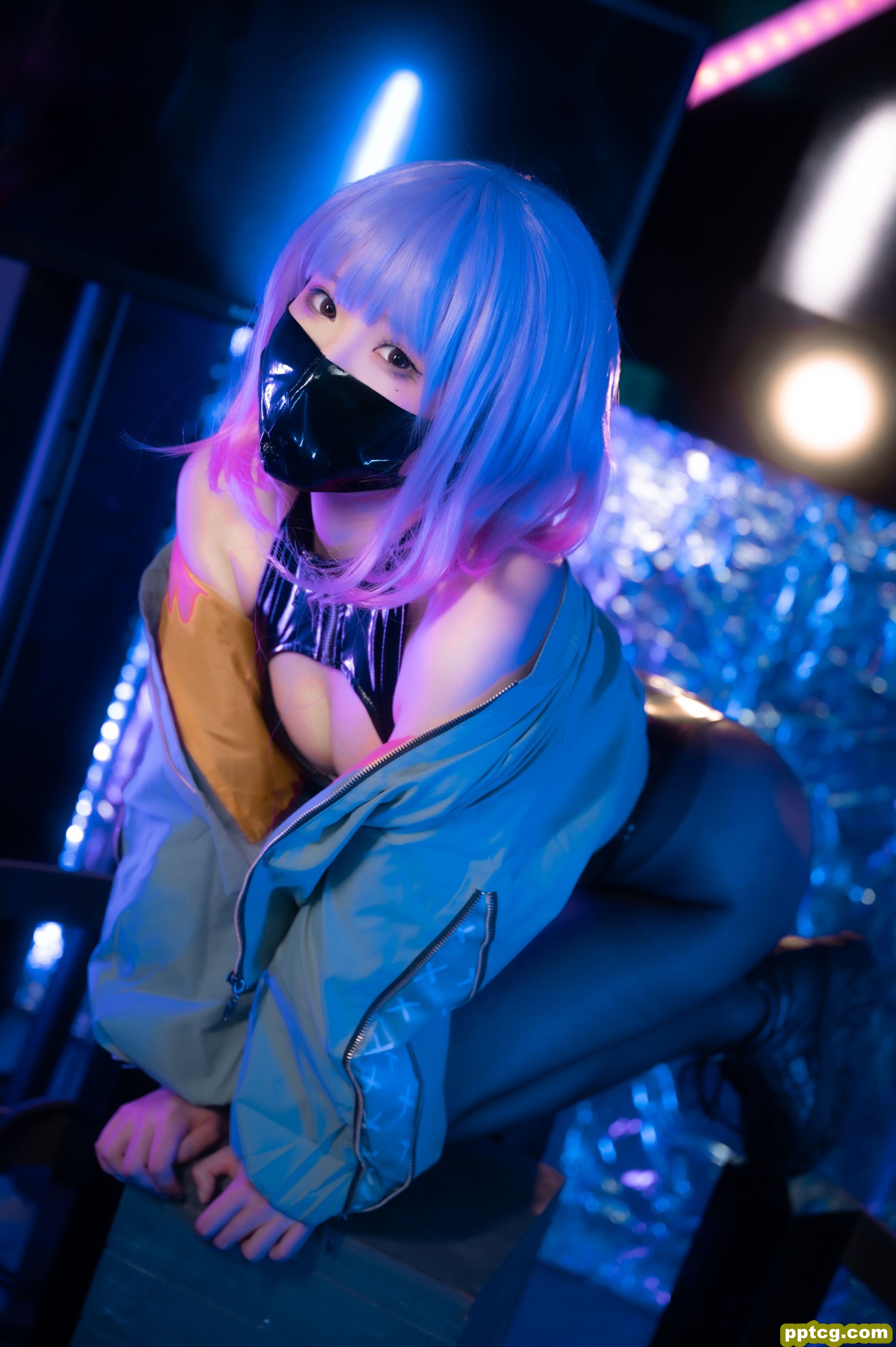 Quan冉有点饿 高叉兔女郎
