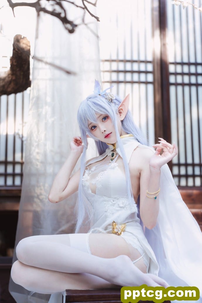 没想到像这样在阁楼上吹着晚风、闻着淡淡的花香，也很惬意呢~