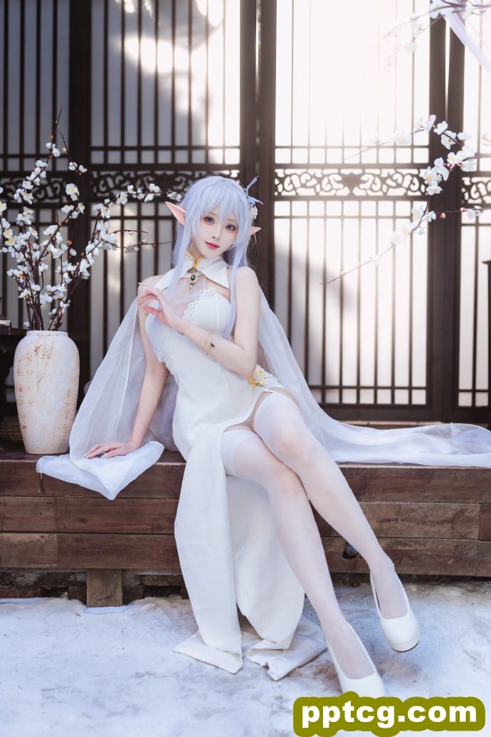 没想到像这样在阁楼上吹着晚风、闻着淡淡的花香，也很惬意呢~