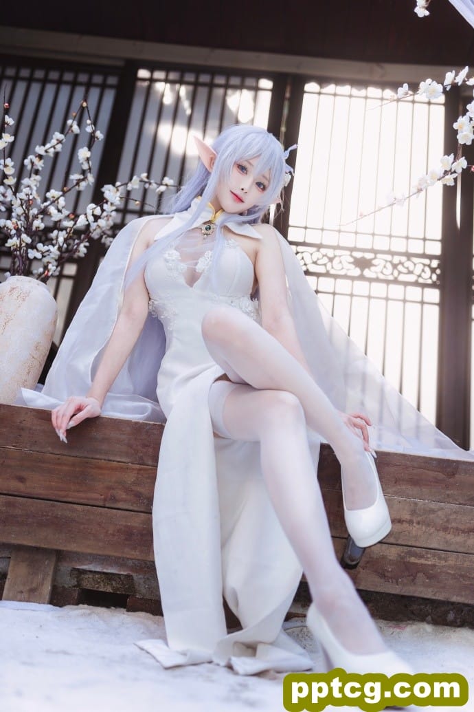 没想到像这样在阁楼上吹着晚风、闻着淡淡的花香，也很惬意呢~