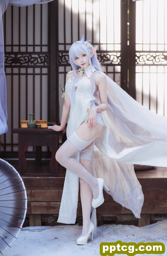 没想到像这样在阁楼上吹着晚风、闻着淡淡的花香，也很惬意呢~