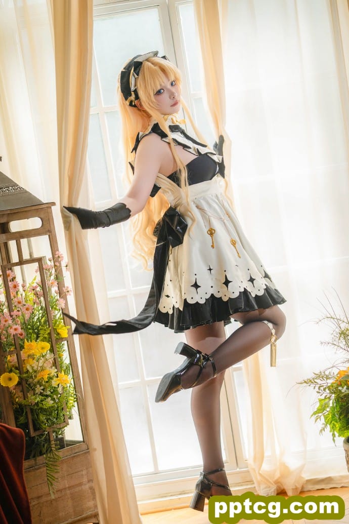 要是敢跟女仆队其他的人比较，我就戳了你的眼睛。