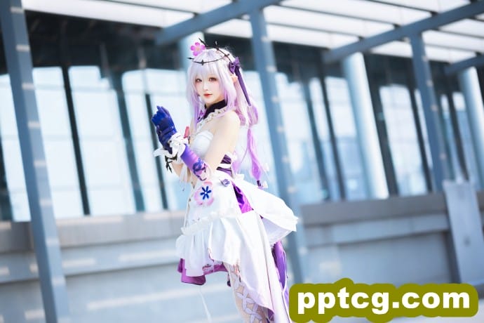 欢迎来到奥赫玛，我是遐蝶。