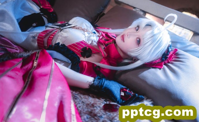 优雅二小姐，击中的是我的心吧。