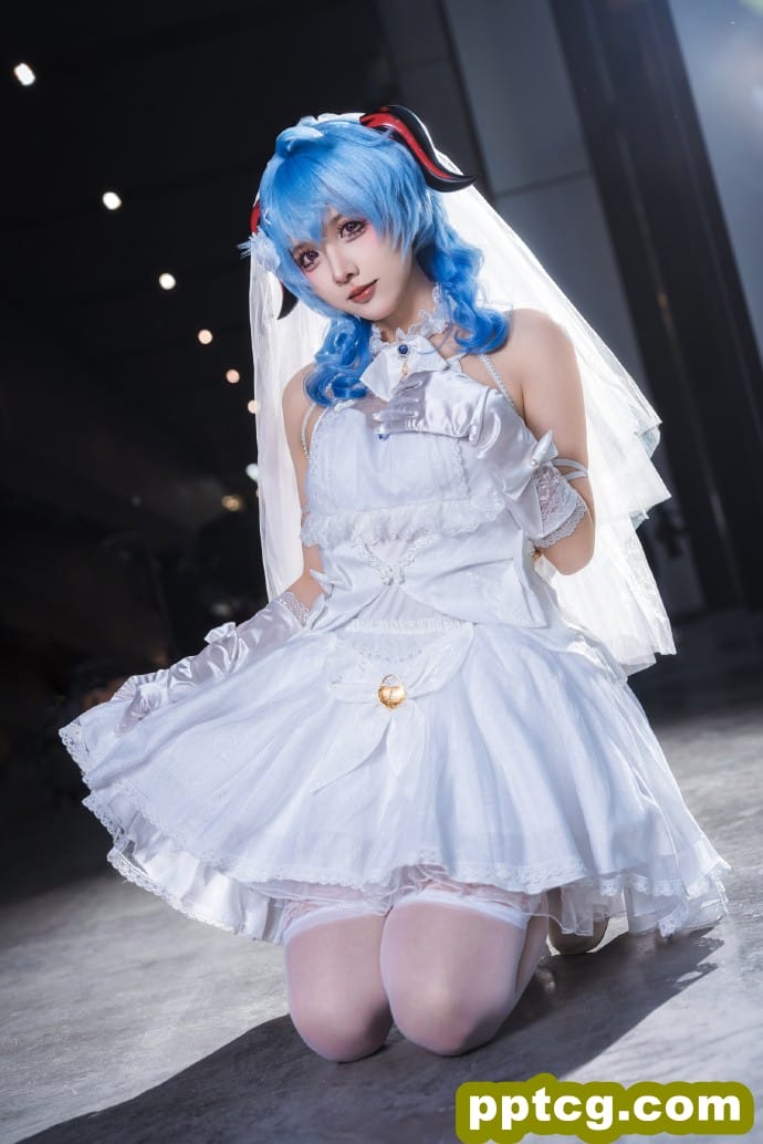 甘雨花嫁场照-皮皮兔动漫