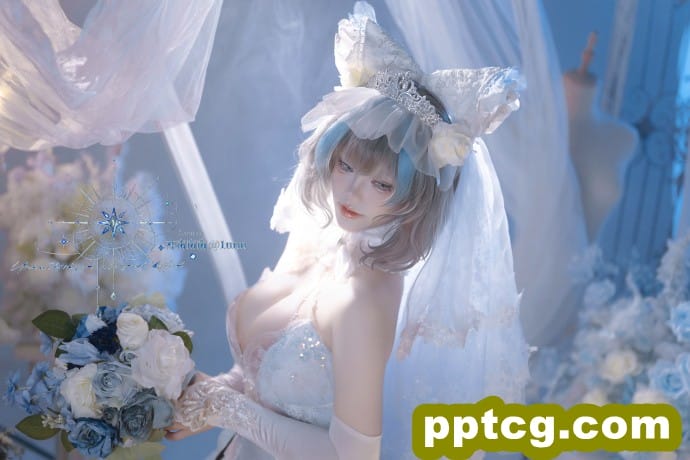 礼堂钟声在敲打幸福的密码