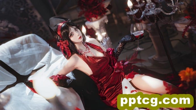 伊内丝 贺图礼服ver.