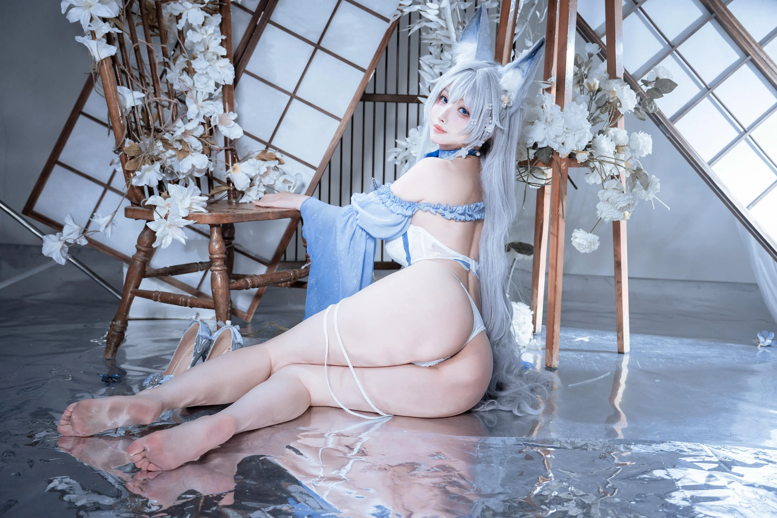 G44不会受伤 - 碧蓝航线 水色夏日信浓