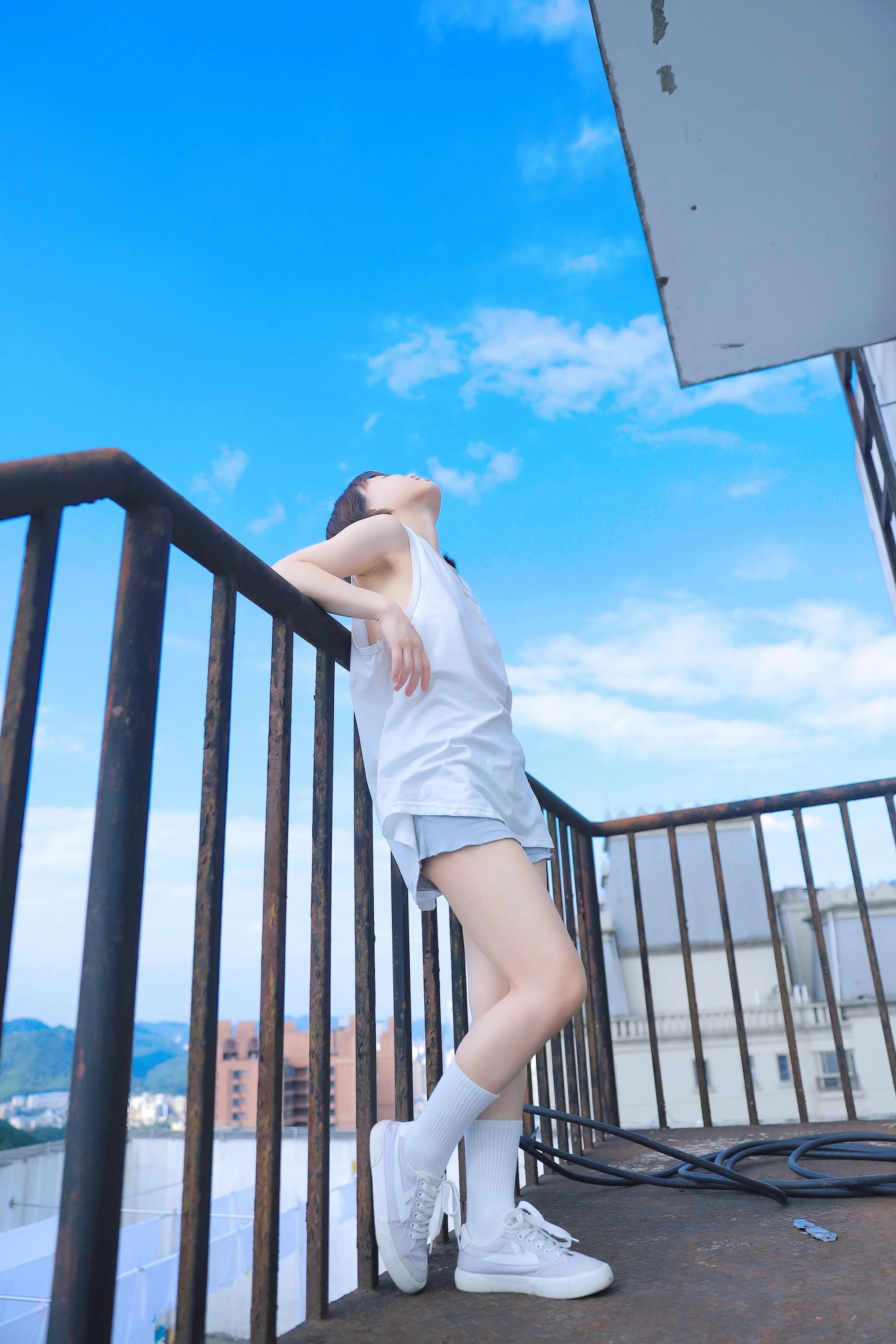 晓晓可可爱 - 天台