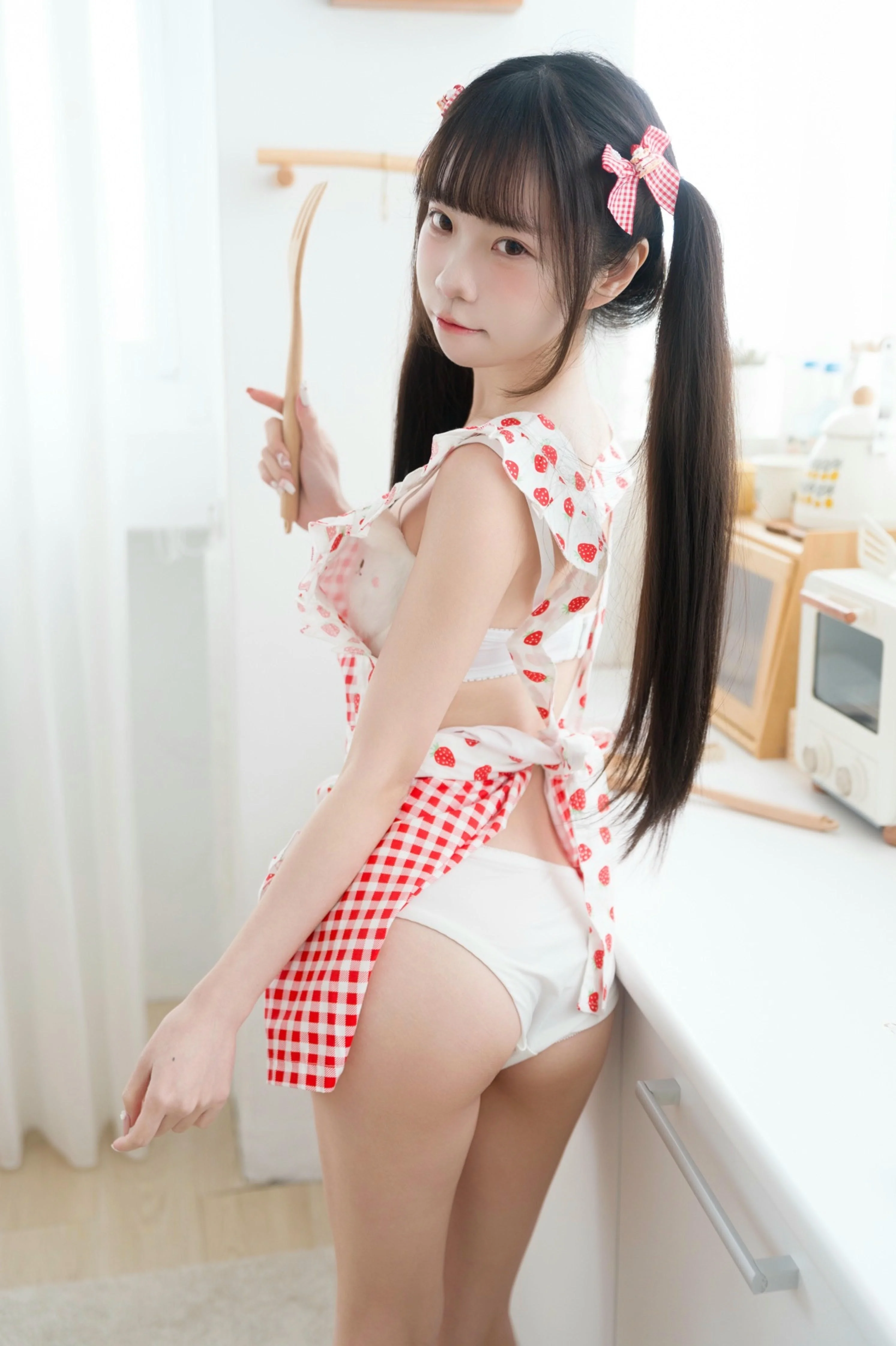 可可小白兔 - 生日限定 一起做蛋糕吗（HD）