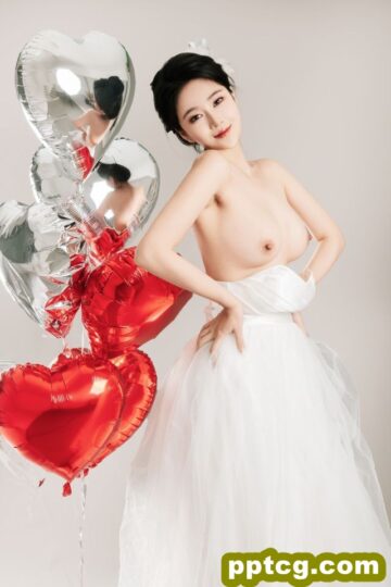 [COS写真]年年 – LOVE 情人节特别篇-皮皮兔动漫